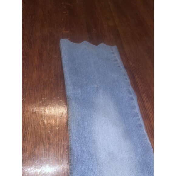 Women's Butterfly Embellished Faded Glory Jeans Light Wash Size 16 - Picture 12 of 16